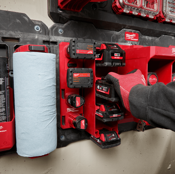 Milwaukee 48228339 PACKOUT™ M18 Battery Rack
