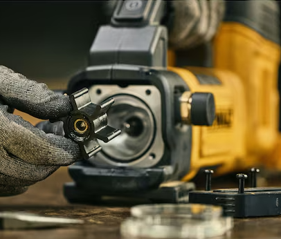 Dewalt DCE050N-XJ 18V XR TRANSFER PUMP